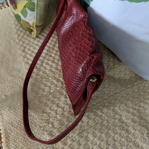 Jessica McClintock Snake Crock Print Baguette Red